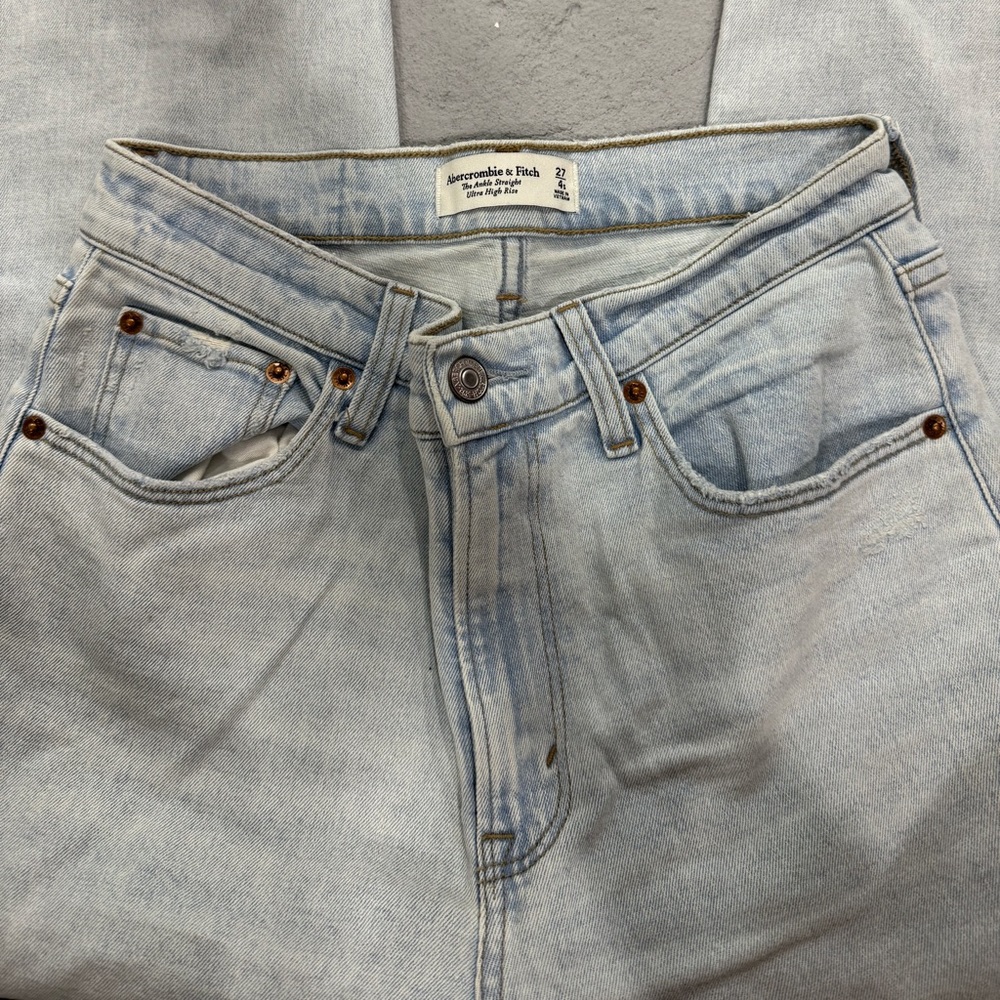 Abercrombie ankle straight